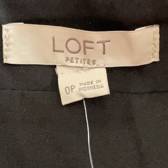 NEW LOFT Black Shimmer Flower Petal Skirt - Picture 4 of 6